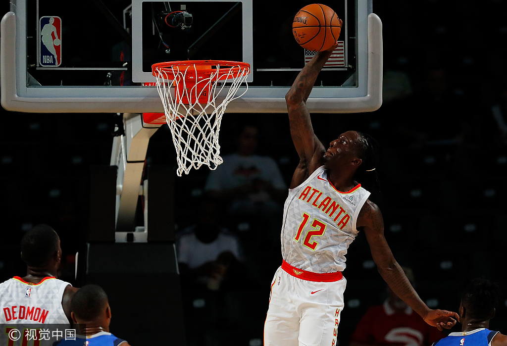 老鹰负雷霆，全队进攻乏力，艰难取分的简单介绍