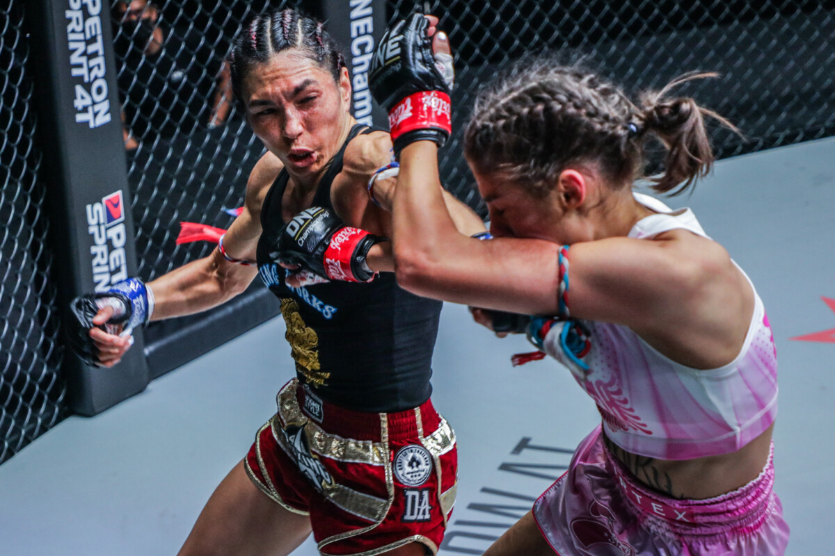 包含威尔士不甘落后，向冠军发起冲击的词条