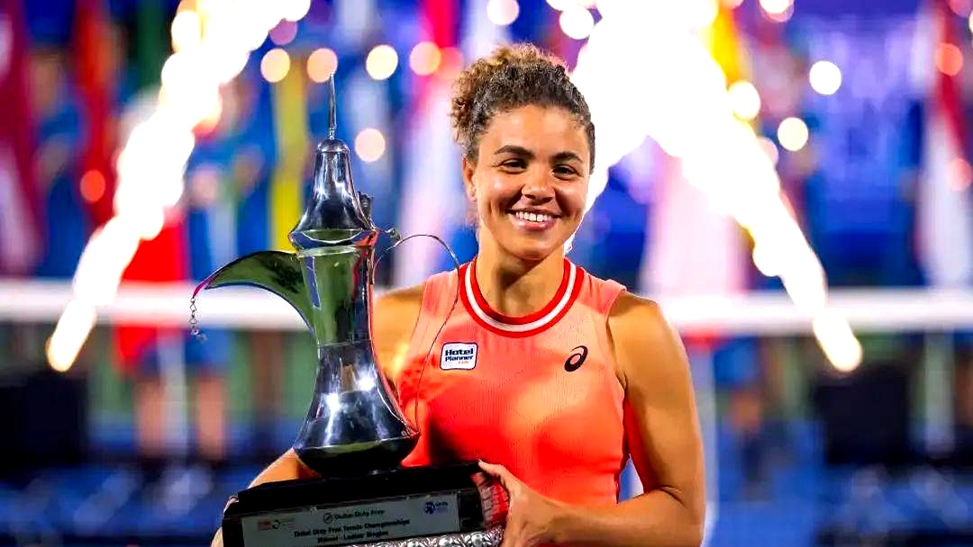 爱游戏亚洲官网-塞内加尔女足球员荣膺最佳球员奖的简单介绍