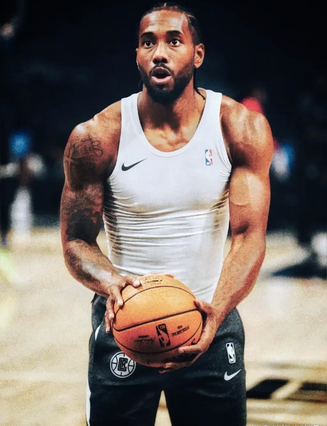 包含快船主场大胜马刺,莱昂纳德稳健发挥的词条 包含快船主场大胜马刺,莱昂纳德稳健发挥的词条