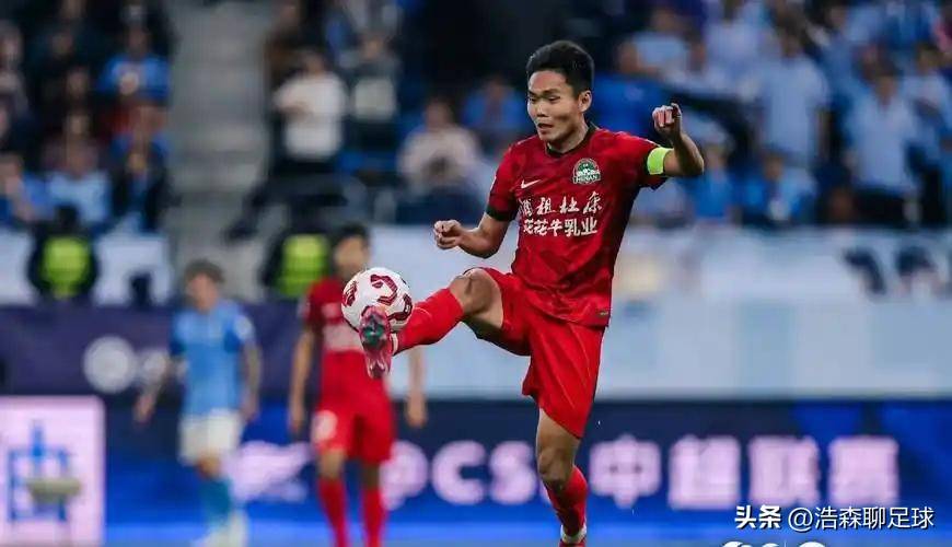 关于国内足球联赛:武汉主场迎战杭州,谁胜谁负?的信息 关于国内足球联赛:武汉主场迎战杭州,谁胜谁负?的信息