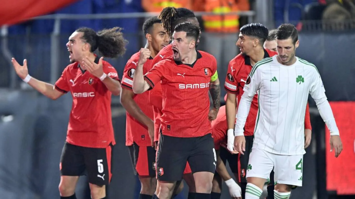 包含雷恩夺得惊人胜利，冲击前四名的词条